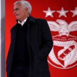 Mourinho: «A partir del próximo lunes ya podré hablar sobre mi futuro»