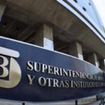 Agencias bancarias no prestarán servicio durante este lunes