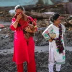 Deslaves en el Himalaya dejan casi 800 muertos